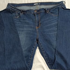 Old Navy curvy boot cut short jeans
